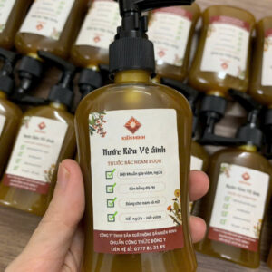 dung dich ve sinh nam 100ml